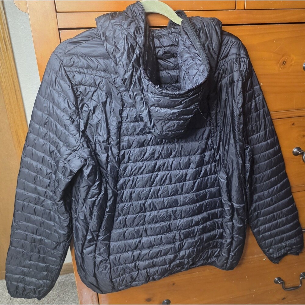 Halifax Traders Puffer Jacket Size XL Black Zip Hood Packable Lightweight - Picture 4 of 8